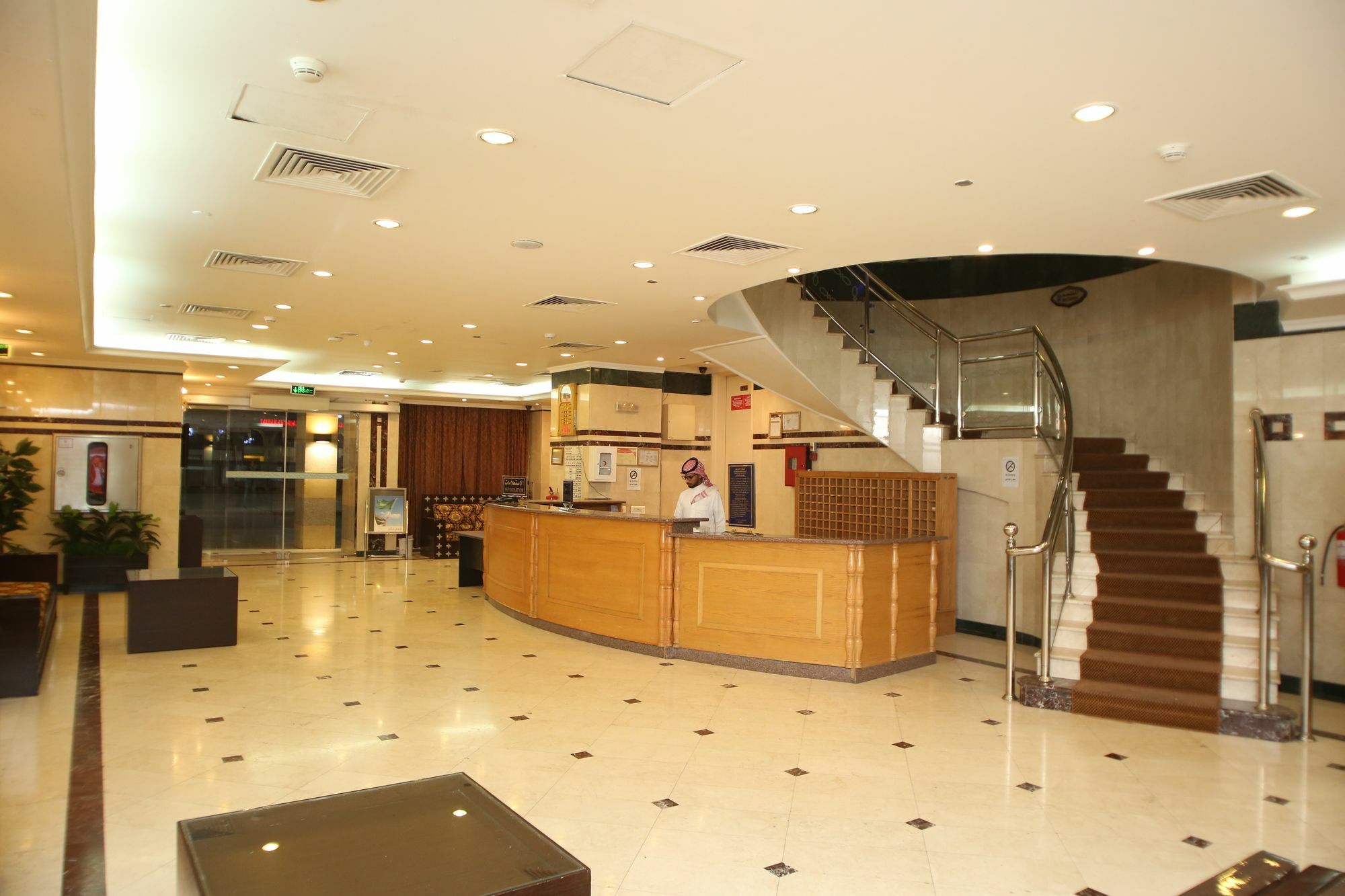Wefada Al Zahra Hotel Medina ภายนอก รูปภาพ